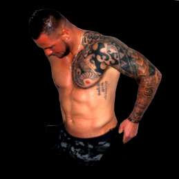 votre stripteaseur sur reims et epernay kevin qui animera vos soirées