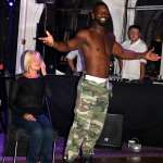 Stripteaseur Reims avec Ben beau black membre des chippendales sur reims pour un striptease inoubliable sur Reims