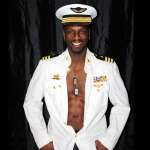 Striptease Reims pour un enterrement de vie de jeune fille effectué par un stripteaseur black dans la Marne