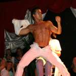 un stripteaseur sur Bar le duc pour une soirÃ©e rÃ©ussi Enzo Ã©galement strip-tease sur verdun et ancerville